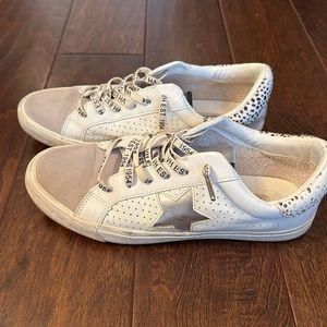 VINTAGE HAVANA LOW TOPS